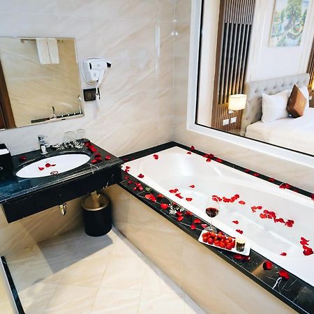 Manh Quan Luxury Hotel Vinh Yen Екстериор снимка